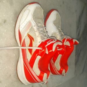 Li-ning Badminton shoes, UK Size 5.5